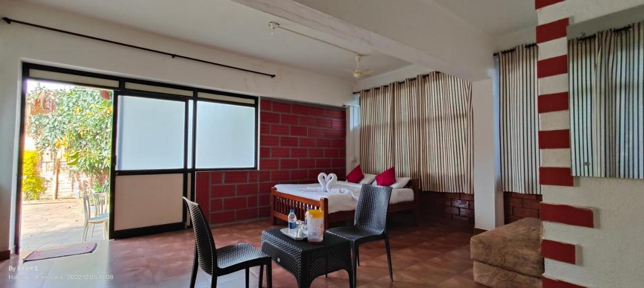 Pool Side Villa'S Of Coorg 마디케리 외부 사진